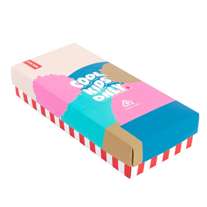 Muts Block Coffee Hello Hossy bruin kindermuts met pompom