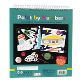 Achterkant van Painting By Numbers Space met voorbeelden van ruimteschilderingen, verfpalet en kwast.